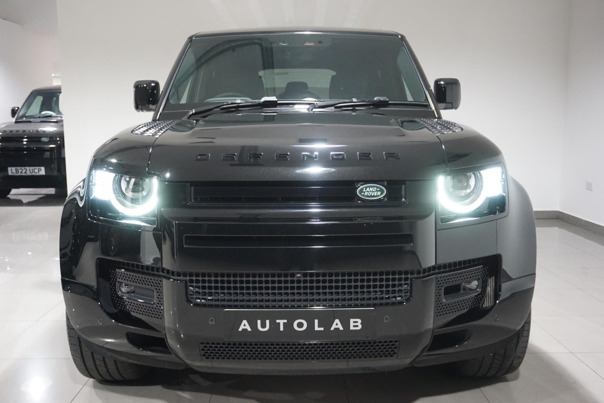 Land Rover Defender 110 3.0 D250 MHEV XS Edition SUV 5dr Diesel Auto 4WD Euro 6 (s/s) (250 ps)